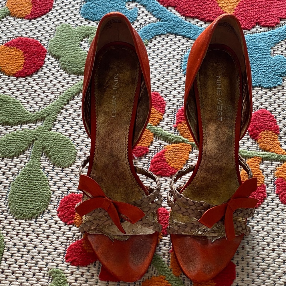 Nine West Orange and Brown Heels